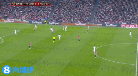 法兰克福vs沃尔夫斯堡：格策、堂安律首发，埃里克森、马耶尔出战