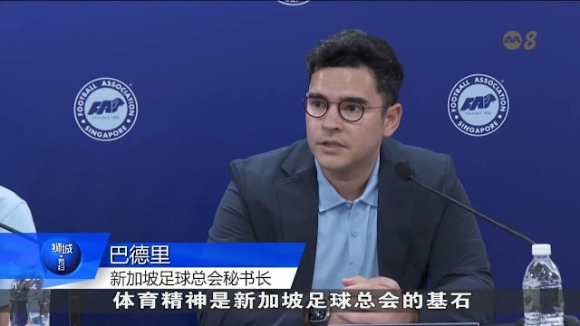 罗克回应转会传闻：我在帕尔梅拉斯很开心，只想留在这里