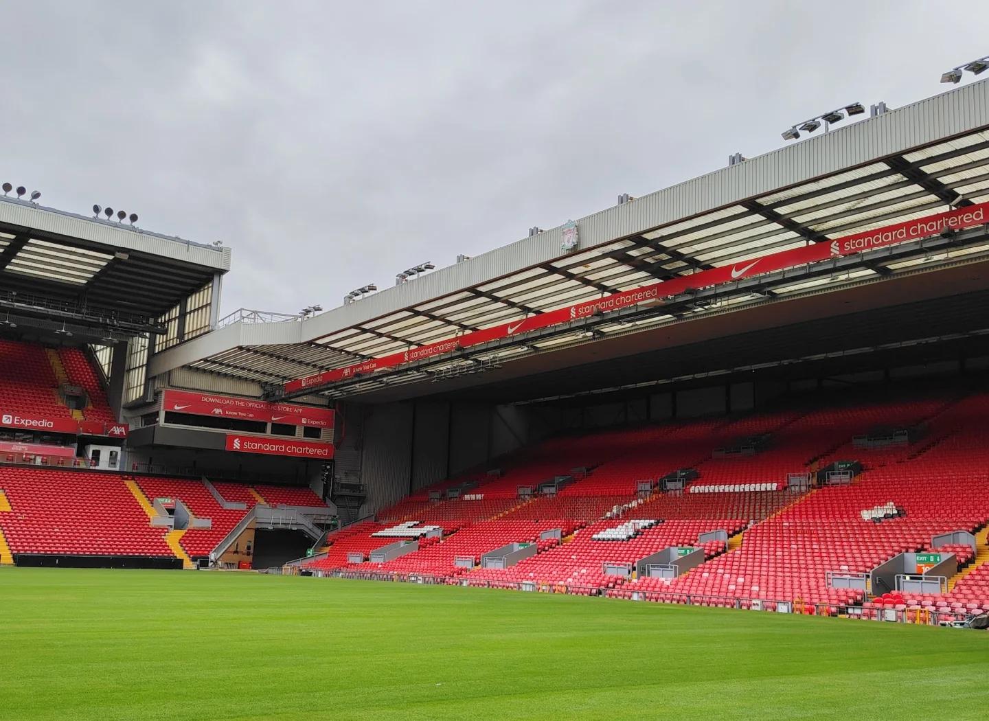 邮报：奥纳纳和埃托奥长期有矛盾；姆伯莫预计是喀麦隆新队长