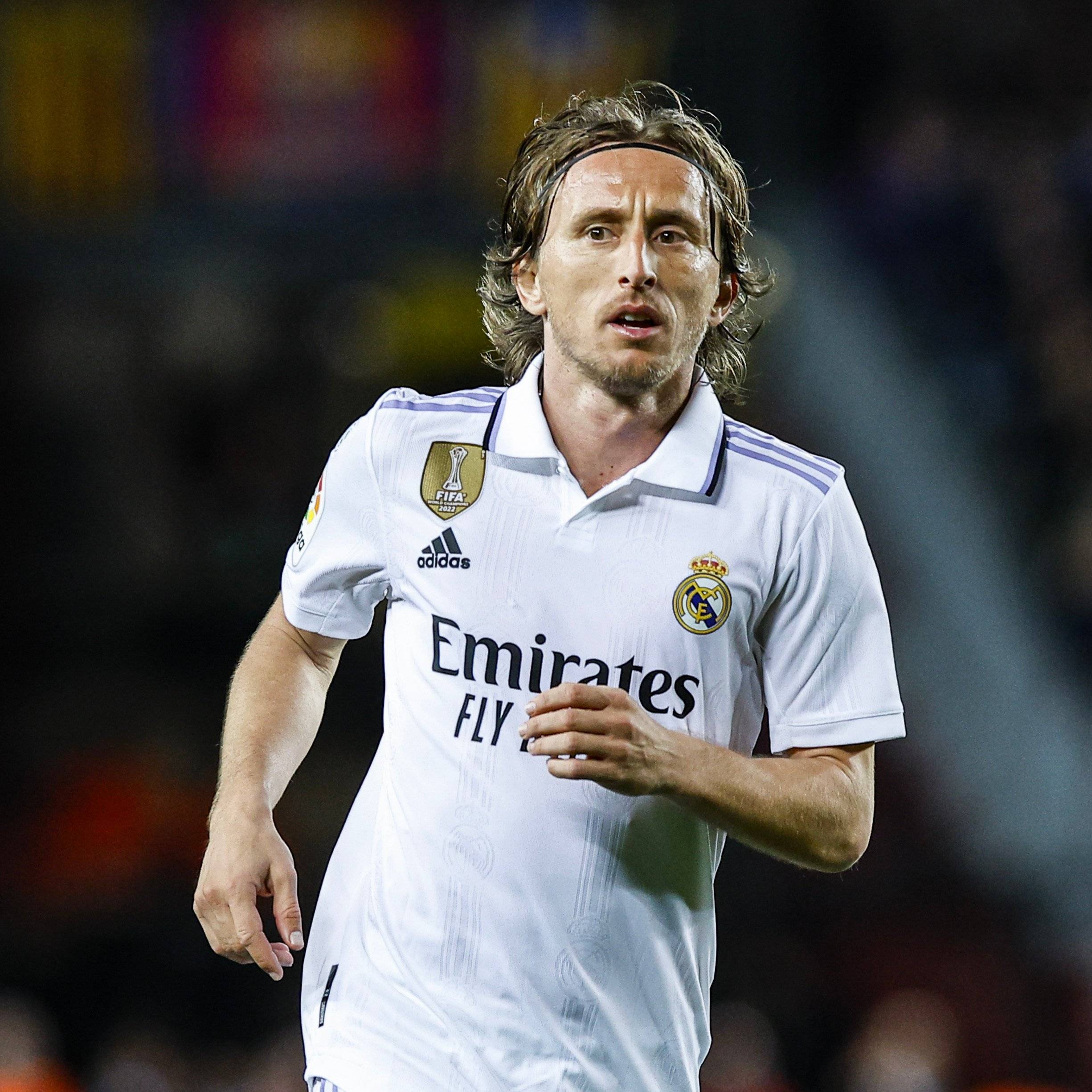 东体：邵佳一执教国足意愿强烈，“土洋结合”模式被业内看好