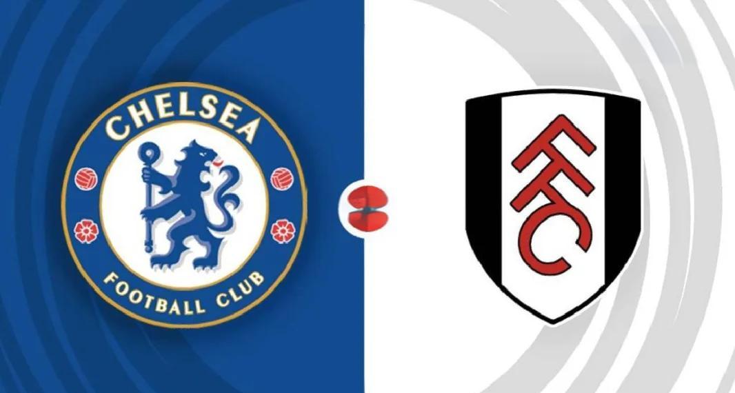 47岁苏提达率泰国队入场，穿西装系领带气宇轩昂，“艳压”欧拉弄