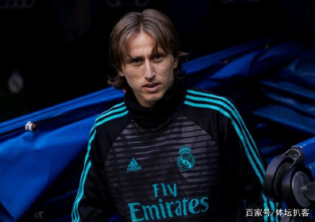 罗体：卡塔尔迪右小腿肌肉拉伤，预计缺阵20天左右